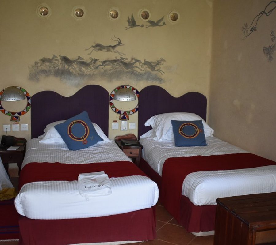 10 Amboseli Serena Safari Lodge